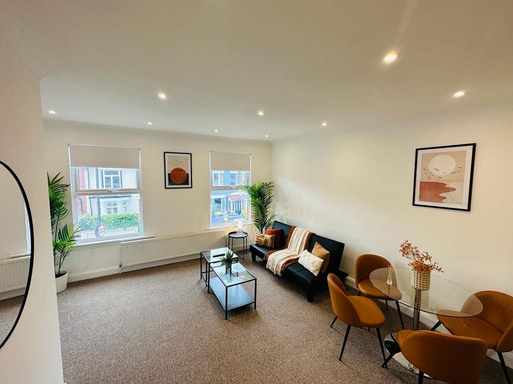 2 bed flat for sale in Hermitage Road, London, London N4, £450,000 Zoopla