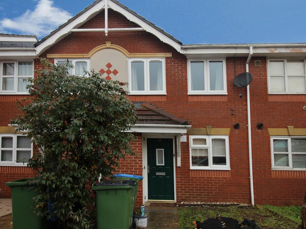 2 bed terraced house to rent in Floathaven Close, Thamesmead SE28, £