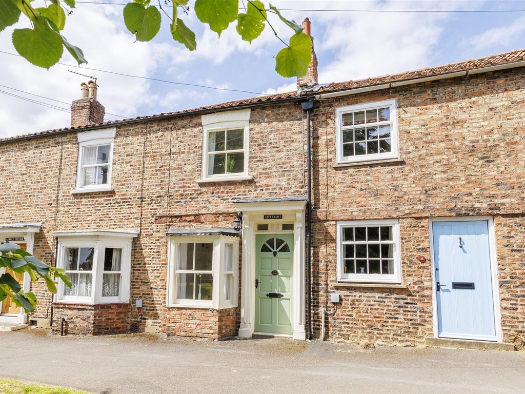 2 bed terraced house for sale in Uppleby, Easingwold, York YO61, £