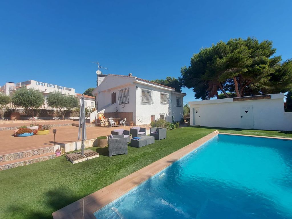 3 bed property for sale in 03191 Pinar De Campoverde, Alicante, Spain