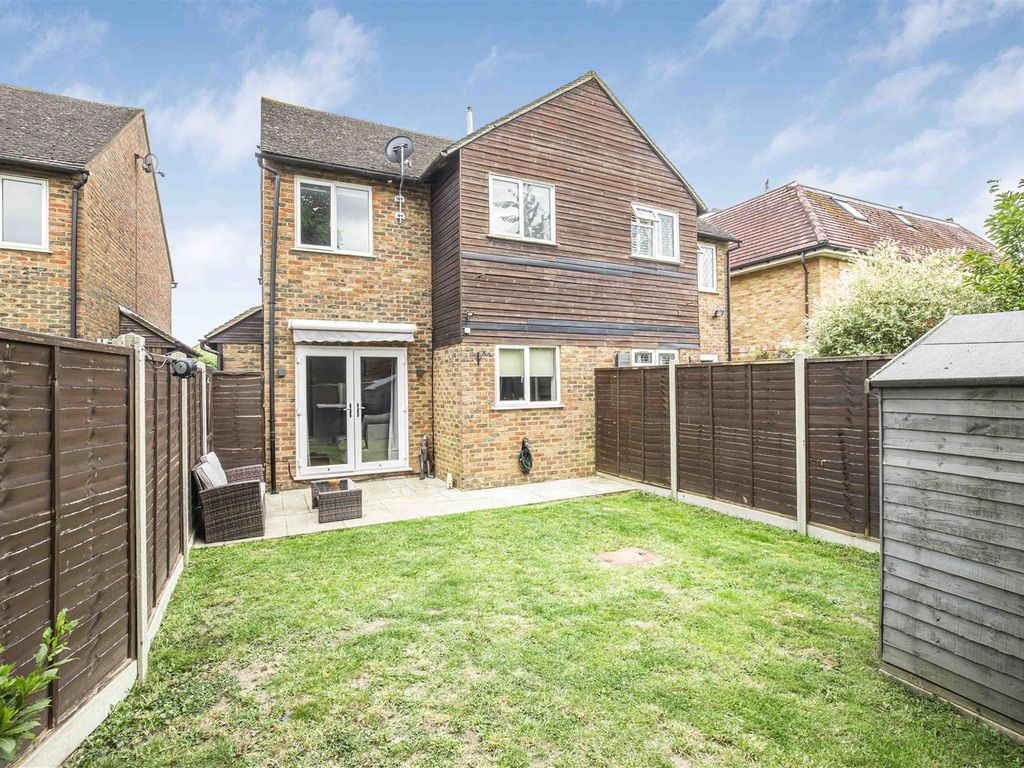 1 bed property for sale in Leas Drive, Iver SL0 Zoopla