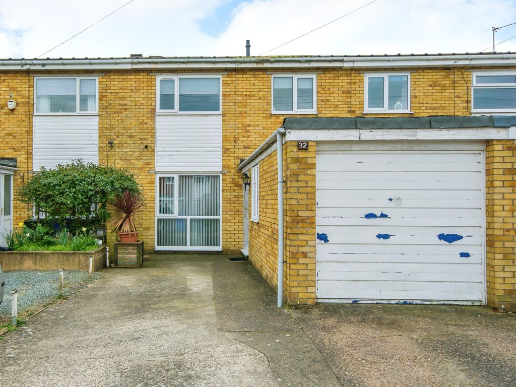 3 bed end terrace house for sale in Maple Road, Boston, Lincolnshire PE21, £160,000 Zoopla