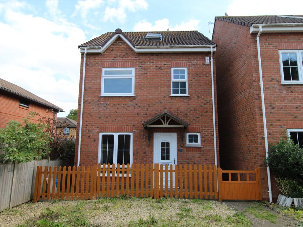 4 bed detached house for sale in Redfield Road, Patchway, Bristol