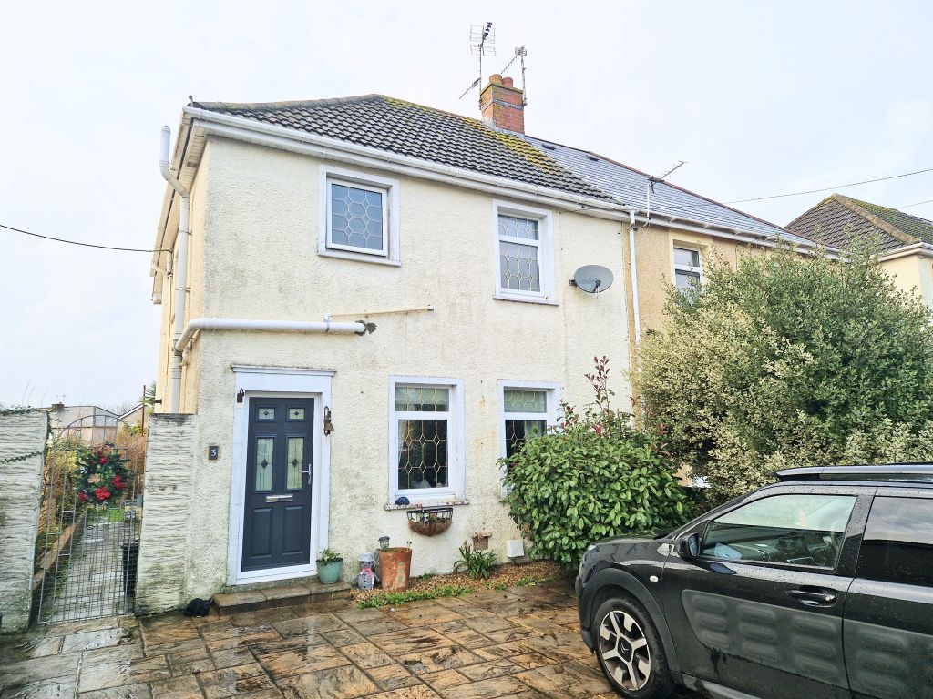 3 bed semidetached house for sale in The Quadrangle, Pyle, Bridgend
