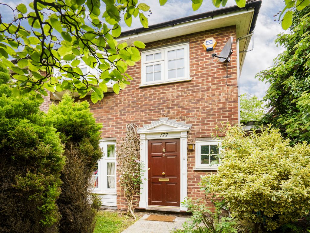 3 bed town house to rent in Bittacy Hill, Mill Hill NW7, £2,300 pcm