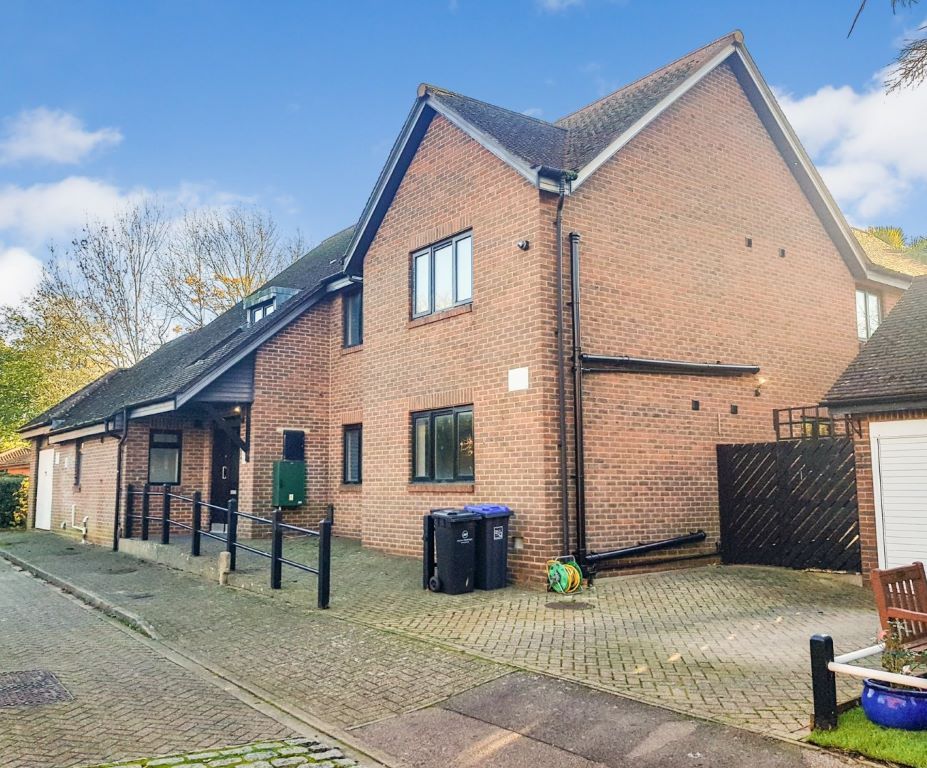 12 bed block of flats for sale in 5 Shetland Court, Worthing, West