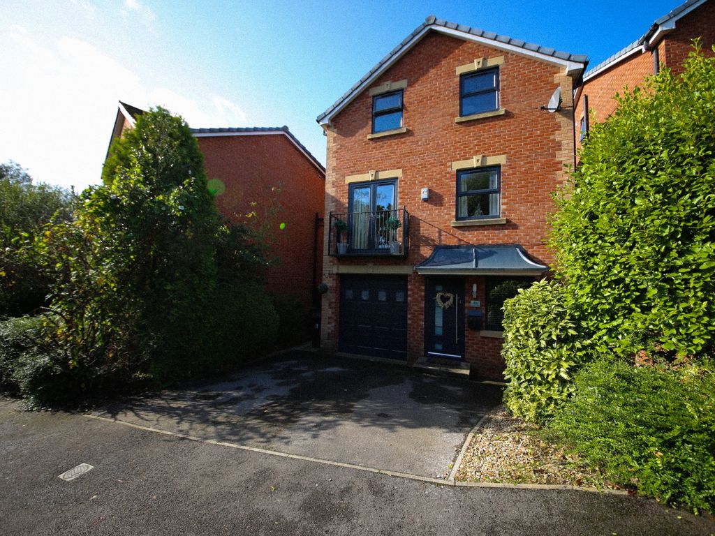 4 bed detached house for sale in Bentham Place, Standish, Wigan