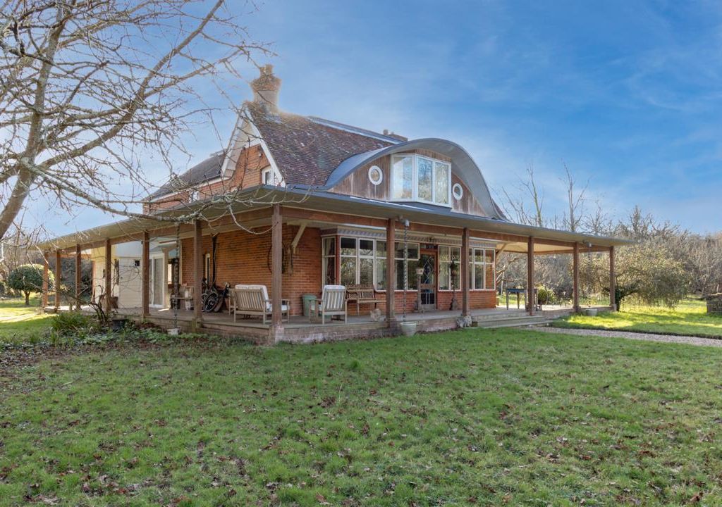 6 bed detached house for sale in Ningwood Hill, Cranmore, Yarmouth PO41