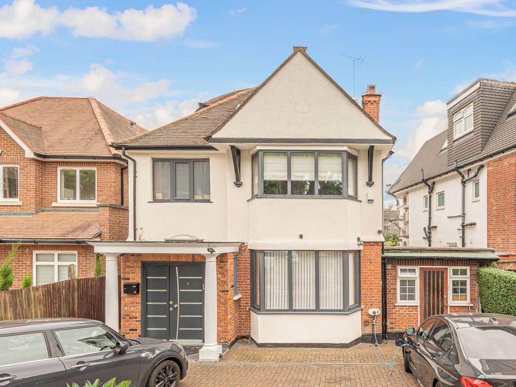 6 bed property for sale in Cranbourne Gardens, Temple Fortune, London