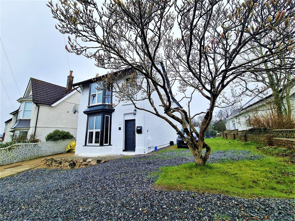 4 bed detached house for sale in Ravenhill Road, Ravenhill, Swansea