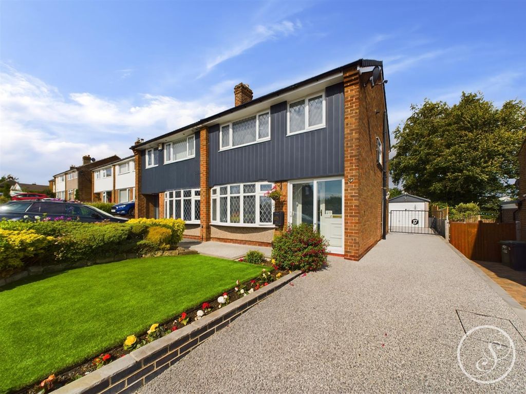 3 bed semidetached house for sale in Flats Lane, Barwick In Elmet