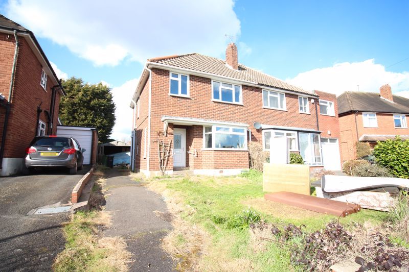 3 bed semidetached house for sale in Brook Crescent, Kingswinford DY6