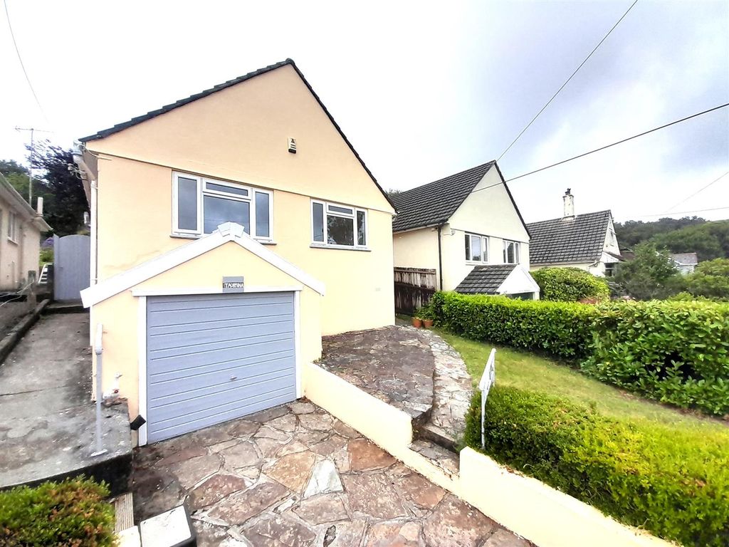 2 bed detached bungalow for sale in Manor Estate, Horrabridge