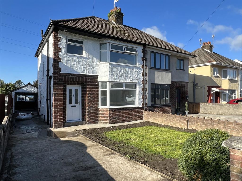 3 bed semidetached house for sale in Great Western Avenue, Bridgend CF31 Zoopla