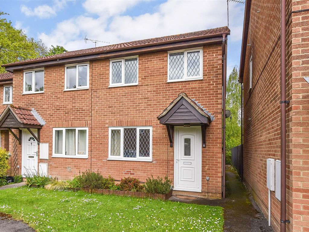 2 bed end terrace house for sale in Coriander Drive, Totton, Hampshire SO40 Zoopla