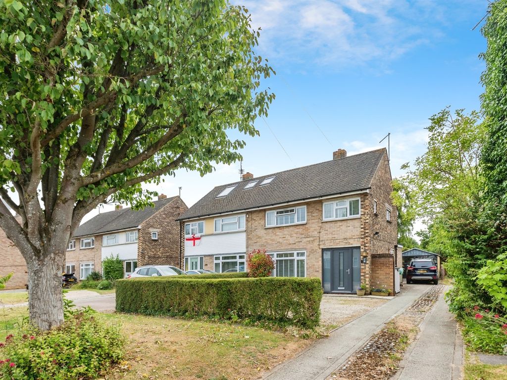 3 bed semidetached house for sale in Fettiplace Road, Witney OX28, £