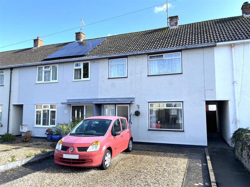 3 bed terraced house for sale in Westbury Crescent, WestonSuperMare