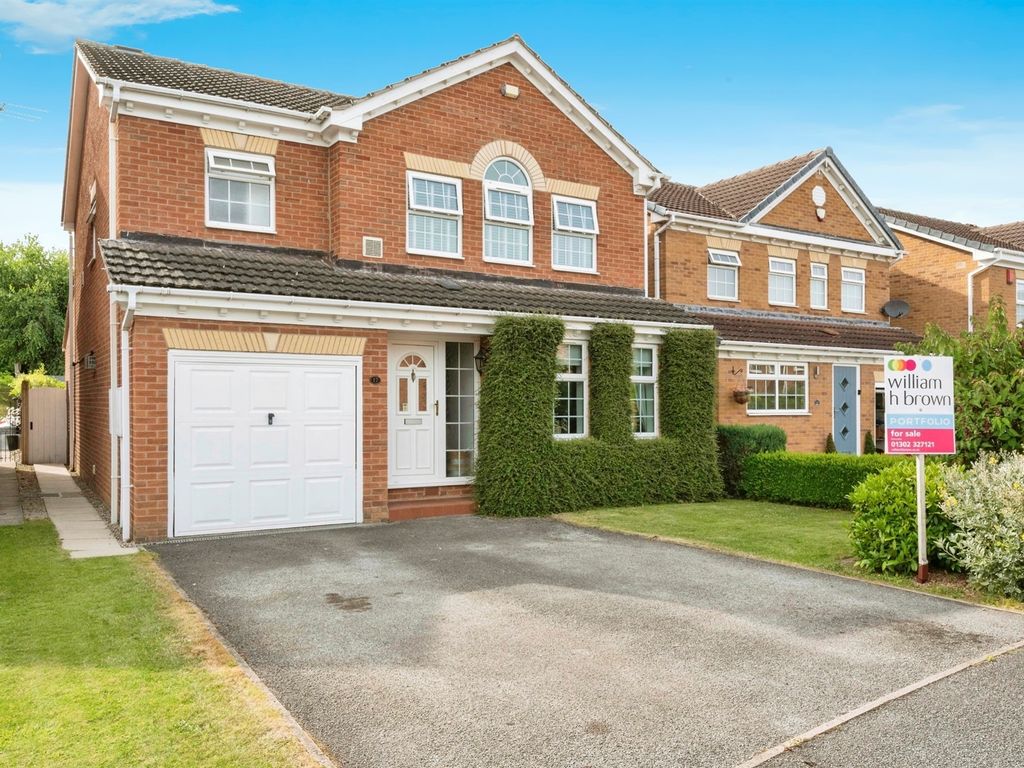 4 bed detached house for sale in Blenheim Drive, Finningley, Doncaster