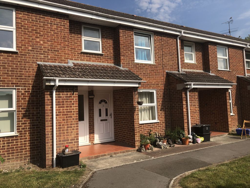 2 bed flat to rent in Avonmead Court, Durrington, Salisbury SP4 Zoopla