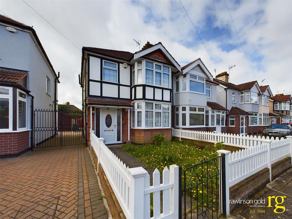 3 bed semidetached house for sale in Warham Road, Harrow HA3, £550,000