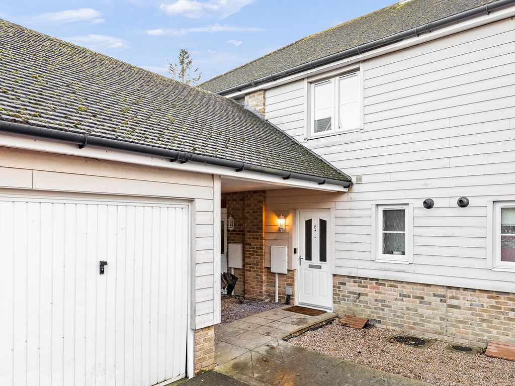 2 bed terraced house to rent in Heronden View, Eastry, Sandwich CT13, £