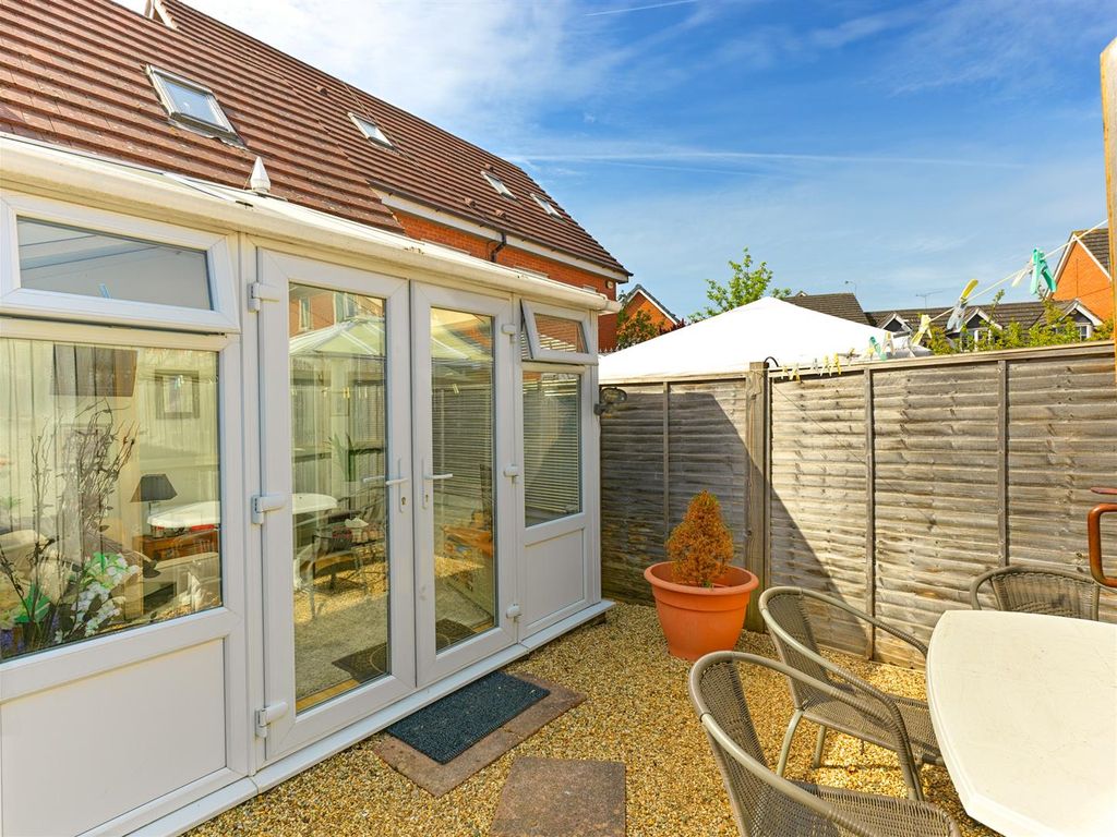 Pickering Way, Stapeley, Nantwich CW5