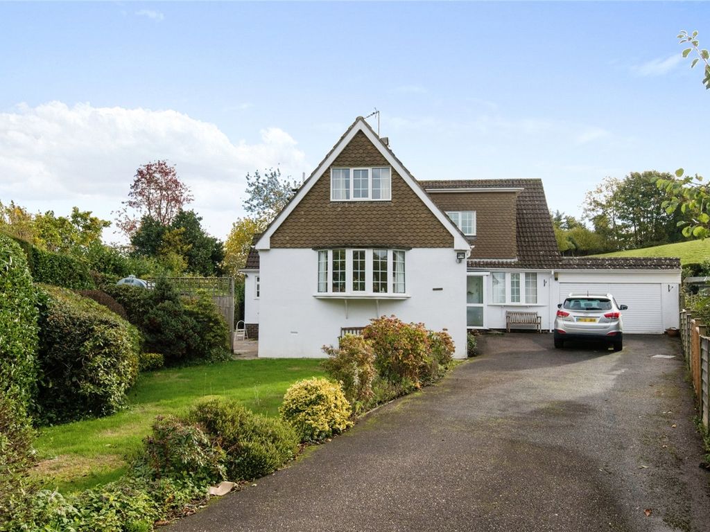 4 bed detached house for sale in Belle Vue Close, Kenn, Exeter EX6, £