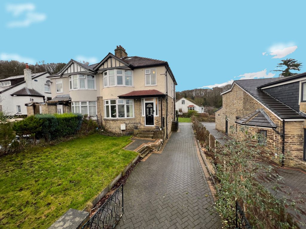 3 bed semidetached house for sale in Redburn Drive, Shipley BD18 Zoopla