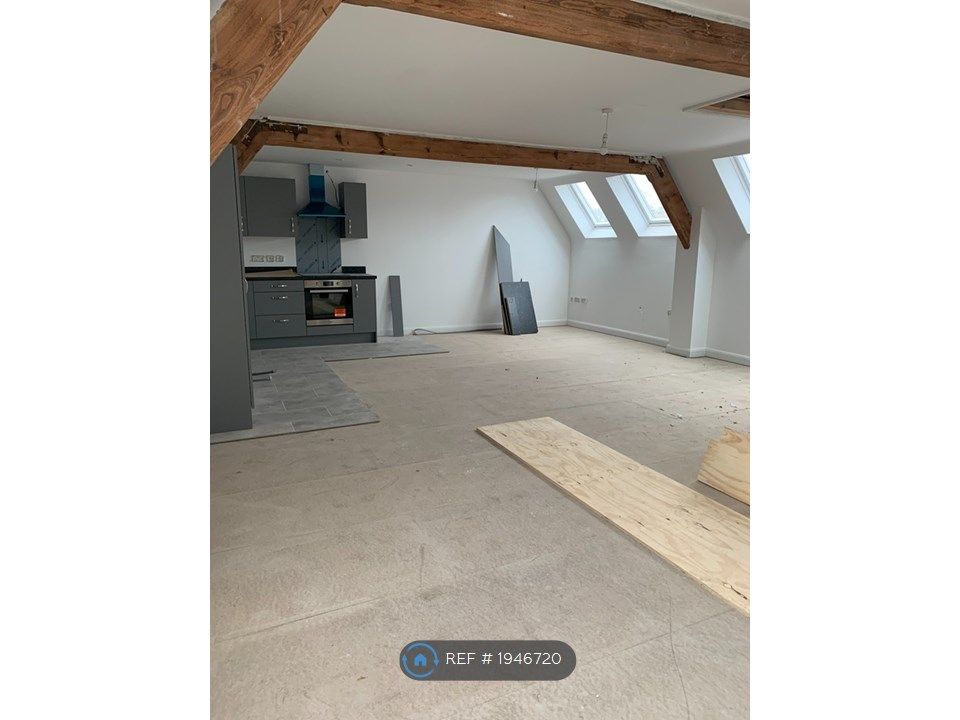 3 bed flat to rent in Church Gresley, Church Gresley, Swadlincote DE11