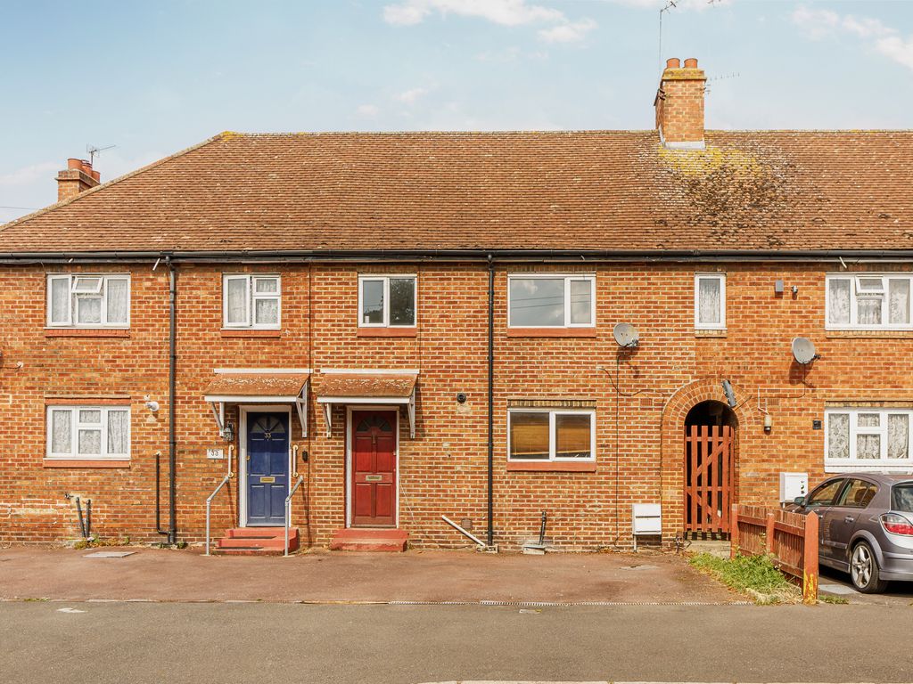 3 bed terraced house for sale in Chestnut Avenue, Brentford TW8, £