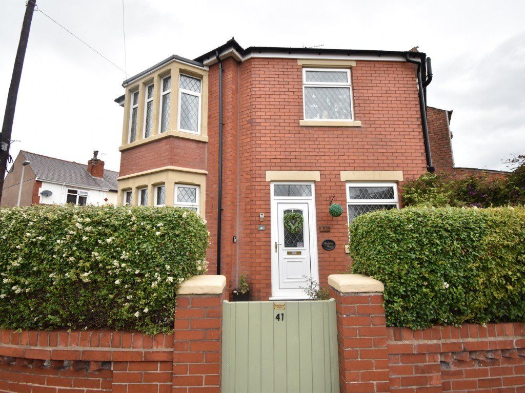 3 bed end terrace house for sale in Arnott Road, Blackpool FY4 Zoopla