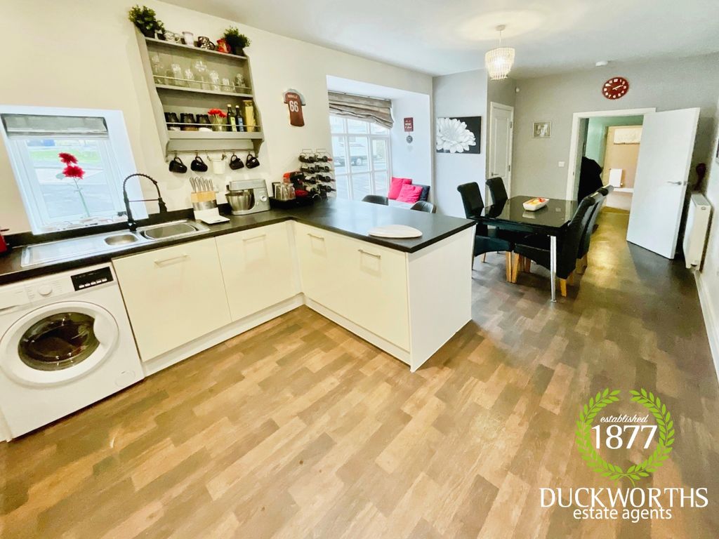 4 bed town house for sale in Quaker Rise, Brierfield, Nelson