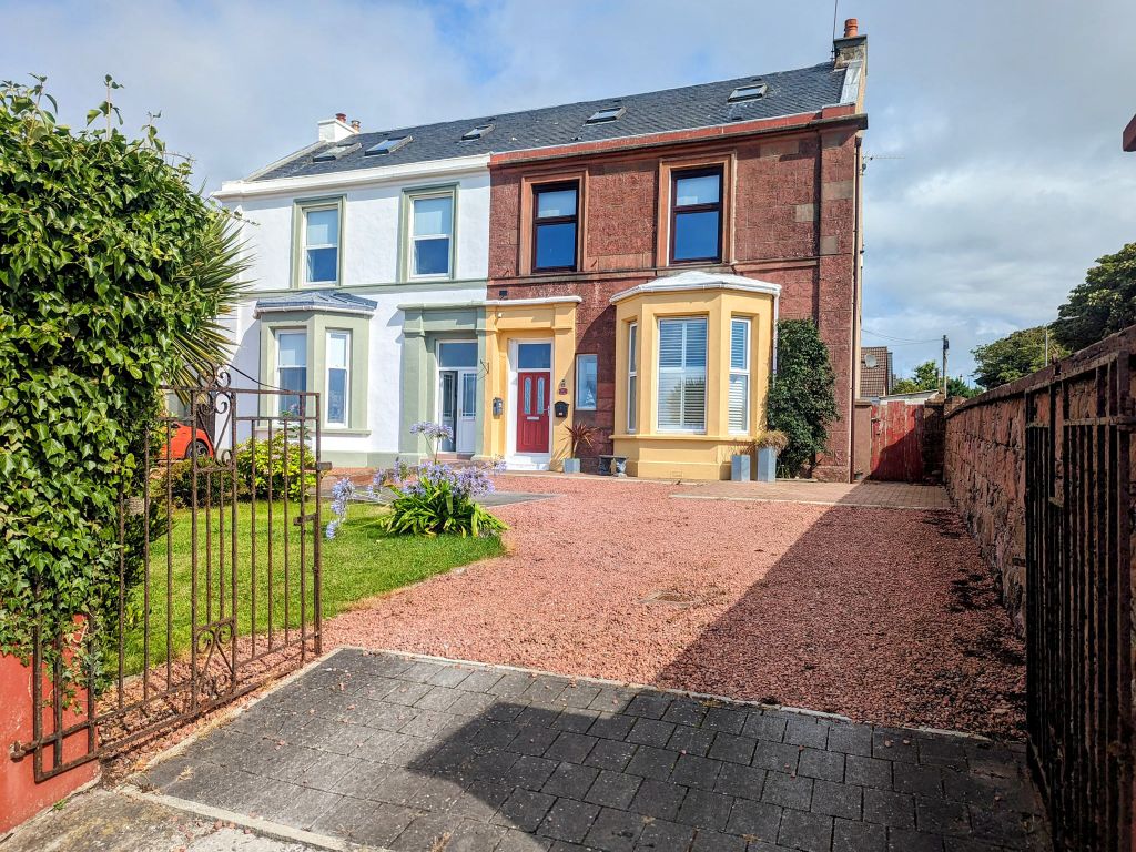 2 bed flat for sale in Eglinton Road, Ardrossan KA22, £173,000 Zoopla