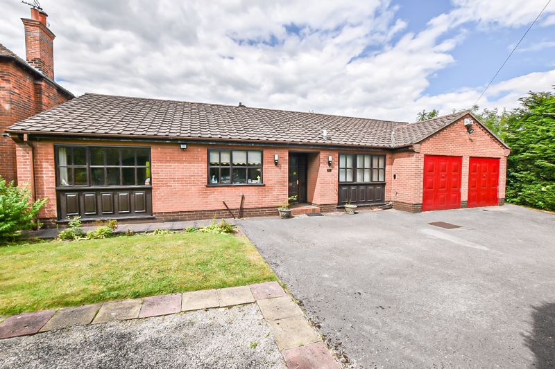 3 bed detached bungalow for sale in Nottingham Road, Somercotes