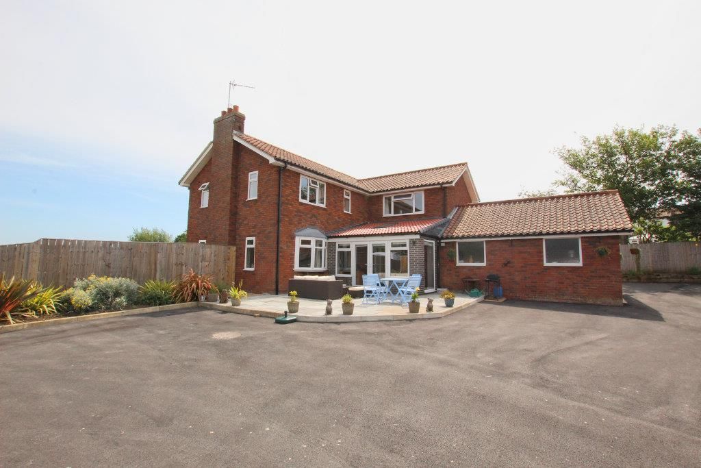 3 bed detached house for sale in Berry Close, Hornsea Burton Road