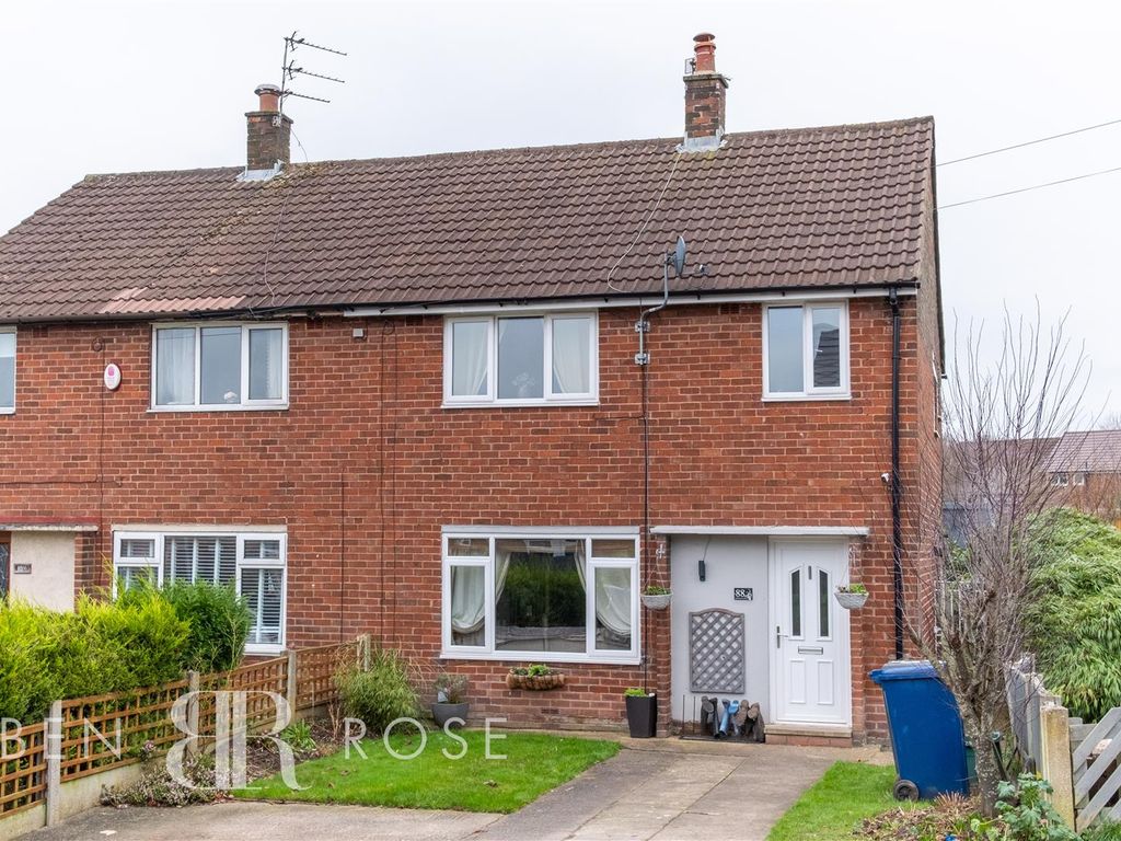 3 bed semidetached house for sale in Cumberland Avenue, Leyland PR25