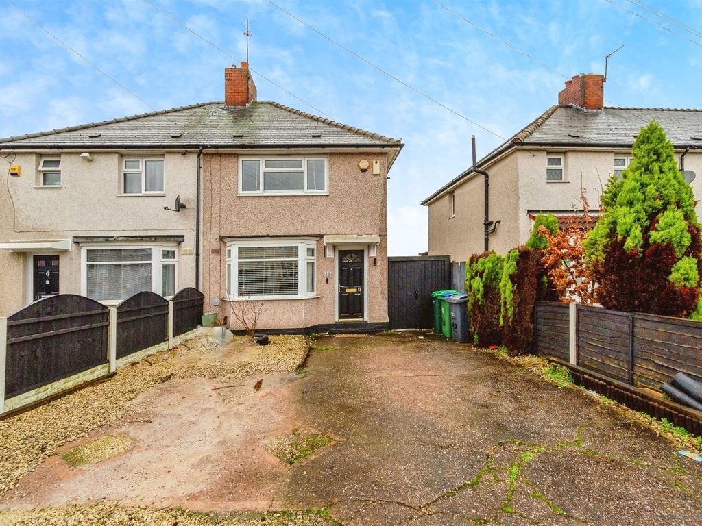 3 bed semidetached house for sale in Short Street, Darlaston