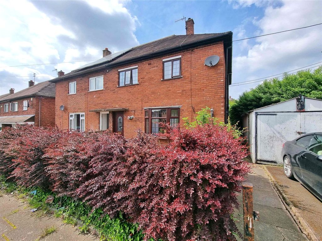 3 bed semidetached house for sale in Wellfield Road, StokeOnTrent