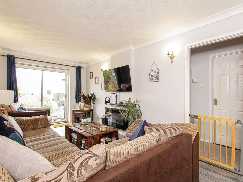 2 bed semidetached bungalow for sale in Horsegate Gardens, Chatteris