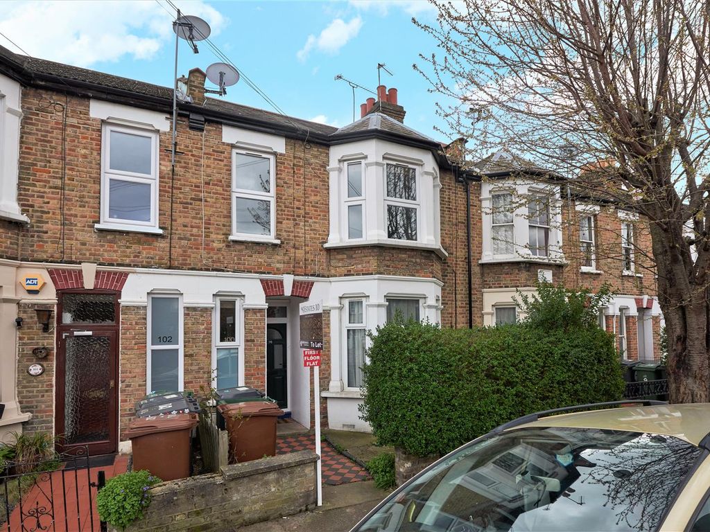 2 bed flat to rent in Albert Road, Leyton, London E10 Zoopla