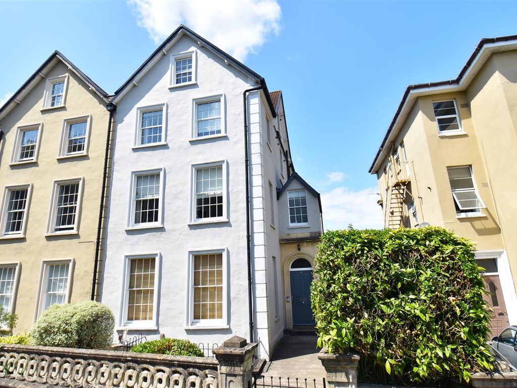 2 bed flat for sale in Westbury Road, WestburyOnTrym, Bristol BS9