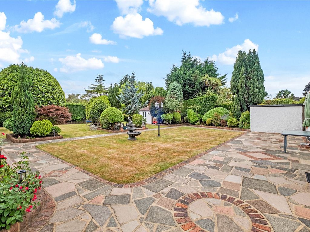 4 bed detached house for sale in Pollards Hill South, London SW16 Zoopla