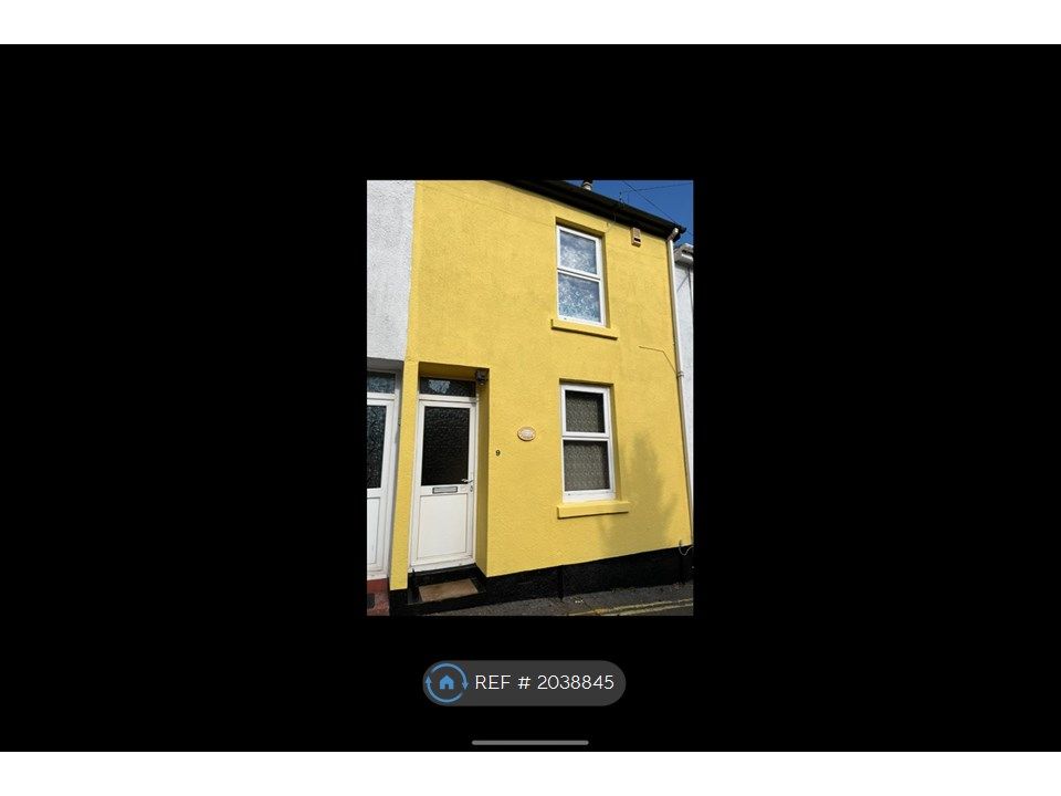 2 bed semidetached house to rent in Sunbury Road, Paignton TQ4, £1,000