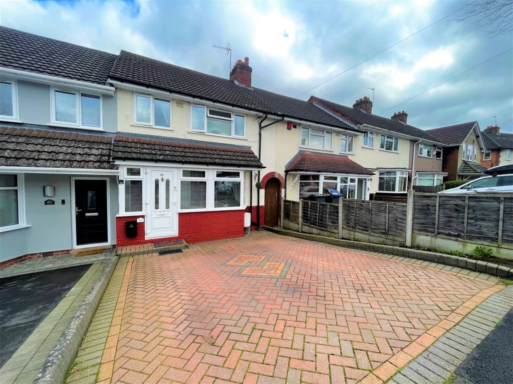 3 bed terraced house for sale in Sir Hiltons Road, Northfield