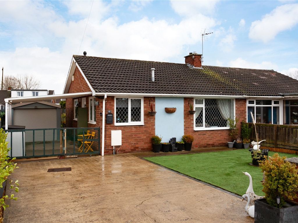2 bed bungalow for sale in Wasdale Close, York, North Yorkshire YO30, £