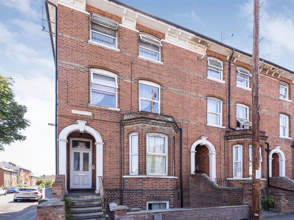 5 bed town house for sale in Russell Street, Reading RG1 Zoopla