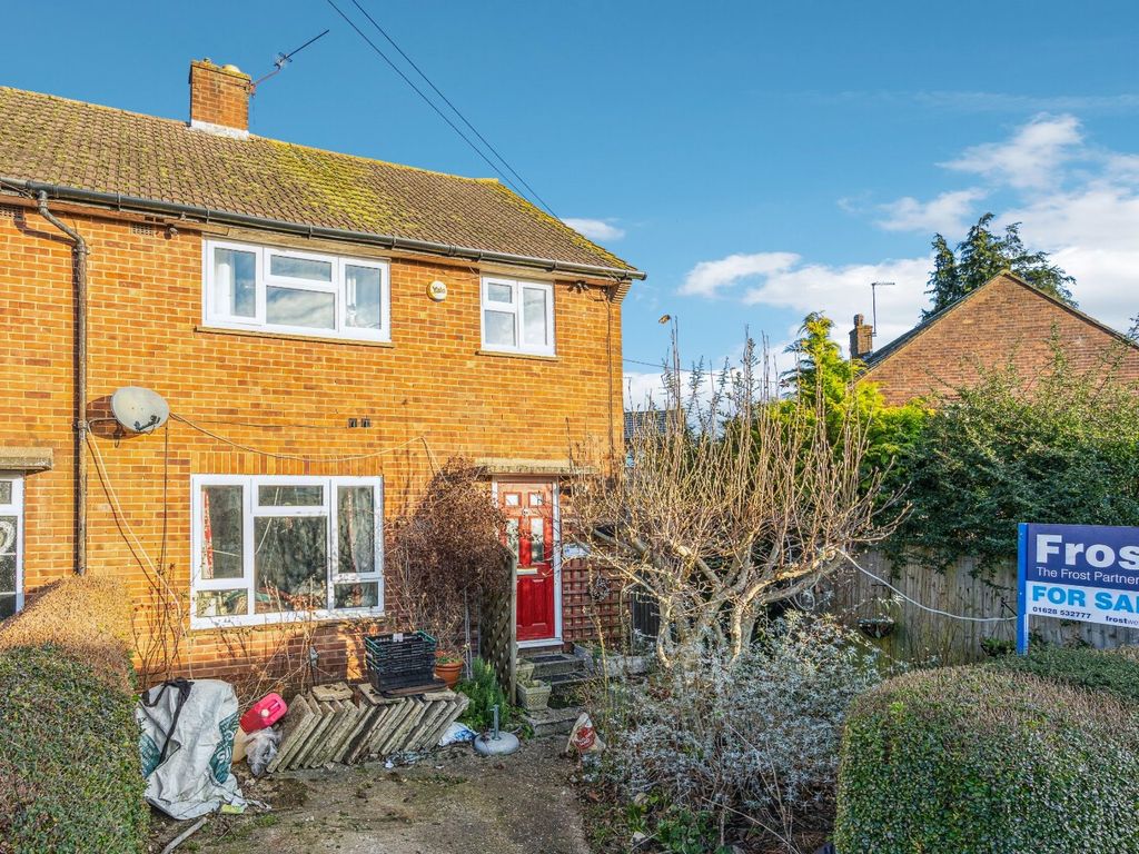 3 bed end terrace house for sale in Rugwood Road, Flackwell Heath, High