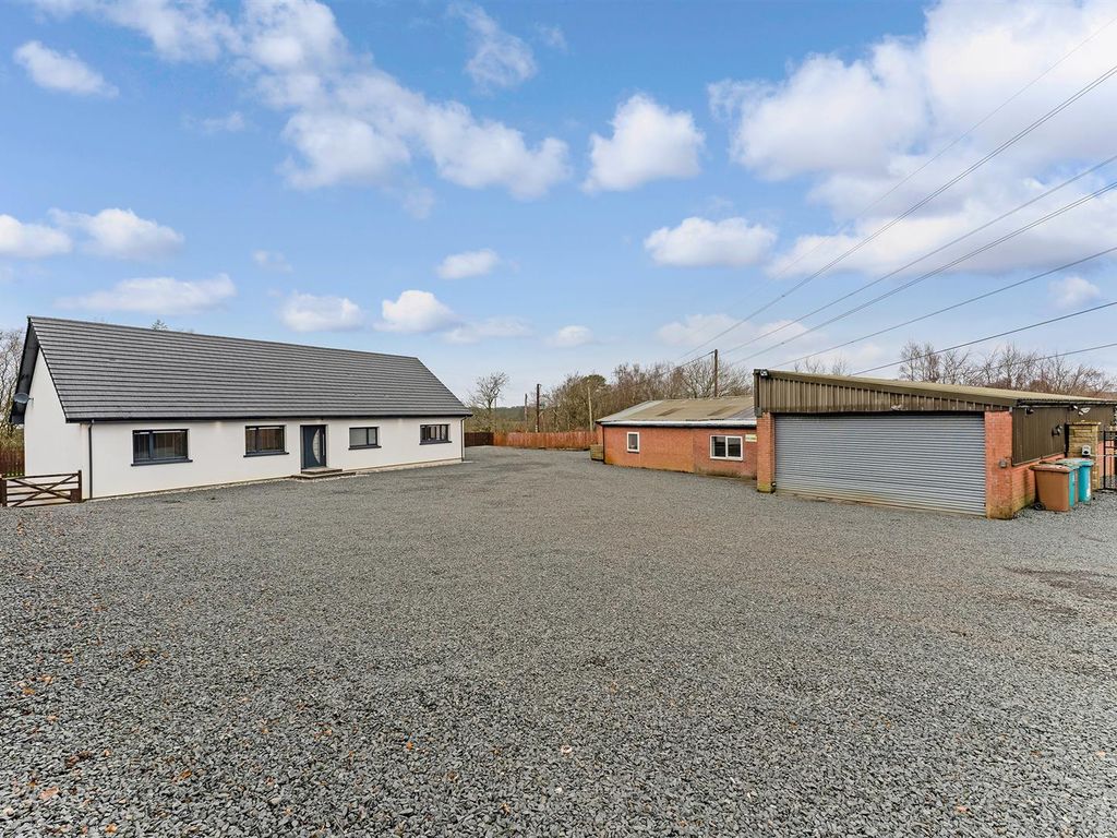 3 bed detached bungalow for sale in Mill Road, Allanton, Shotts ML7, £