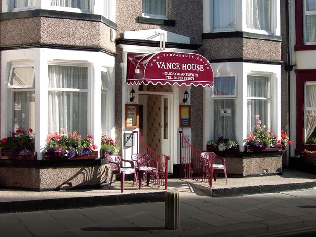 1 bed flat for sale in 9, Vance Road, Vance House, Flat 4, Blackpool