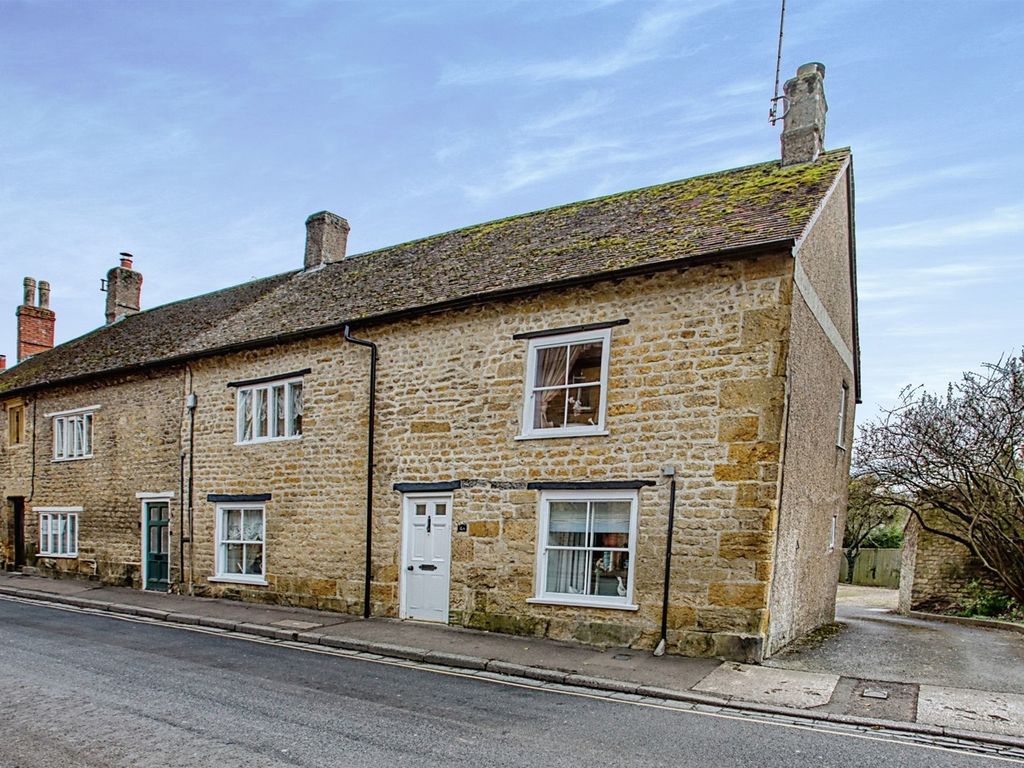2 bed property for sale in East Street, Crewkerne TA18 Zoopla